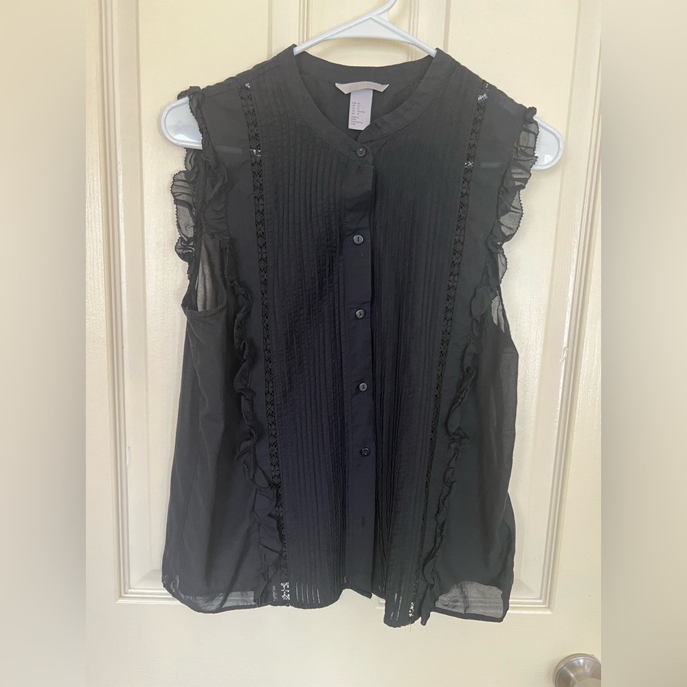 H&M Black Sleeveless Ruffle Button-Front Blouse